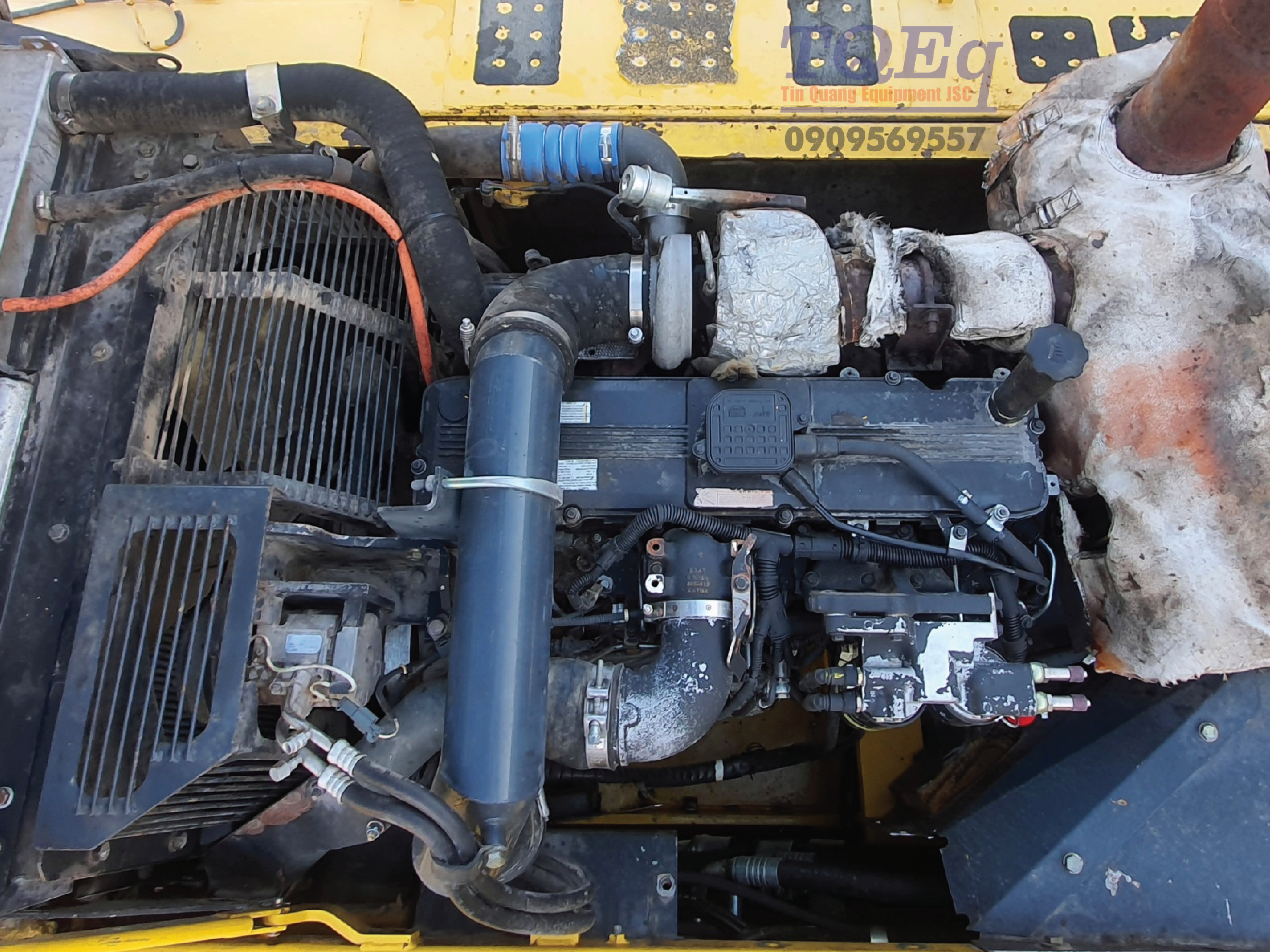 may-dao-banh-xich-cu-komatsu-pc350lc8-3