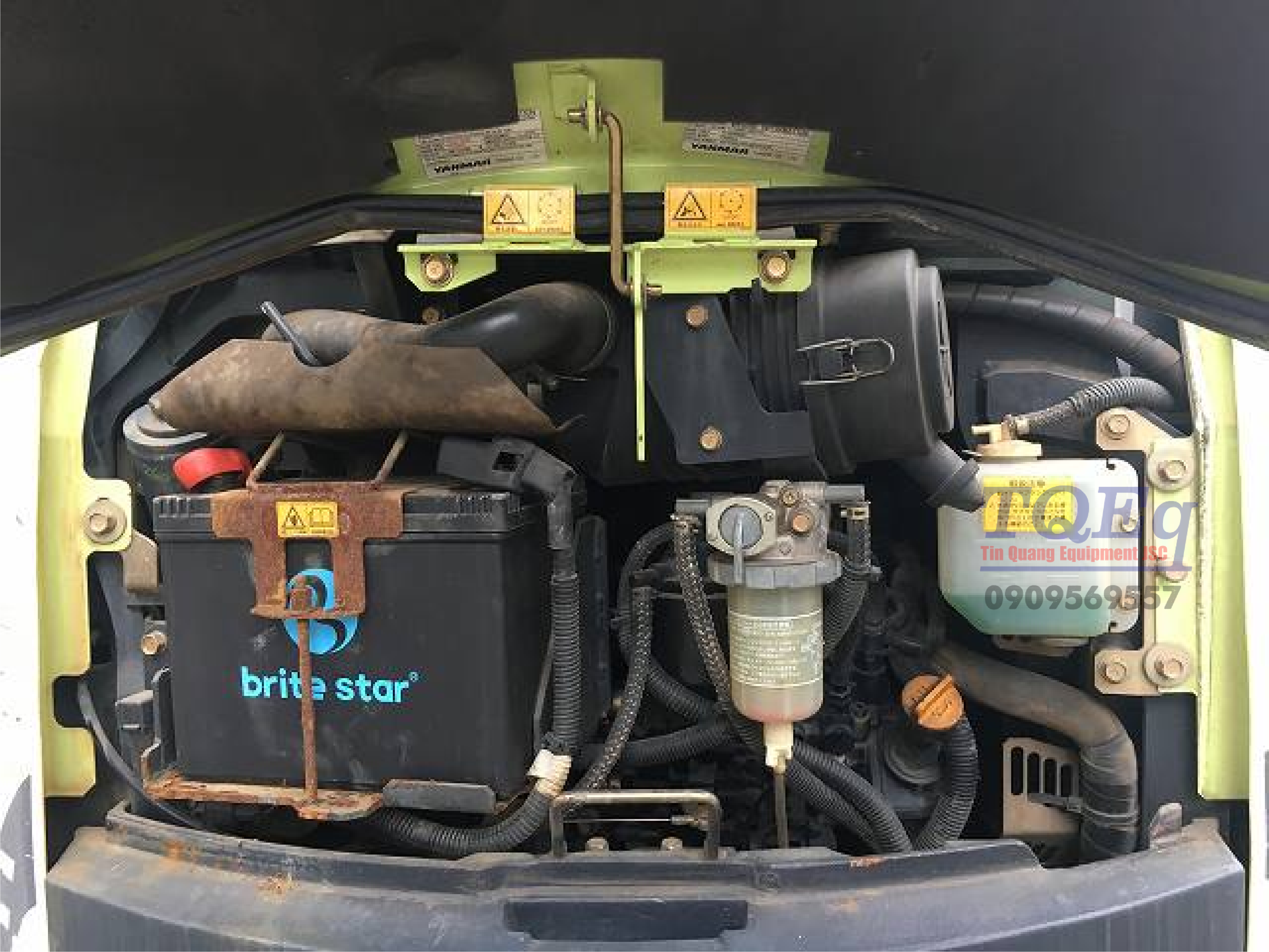 may-dao-banh-xich-cu-yanmar-b36-4