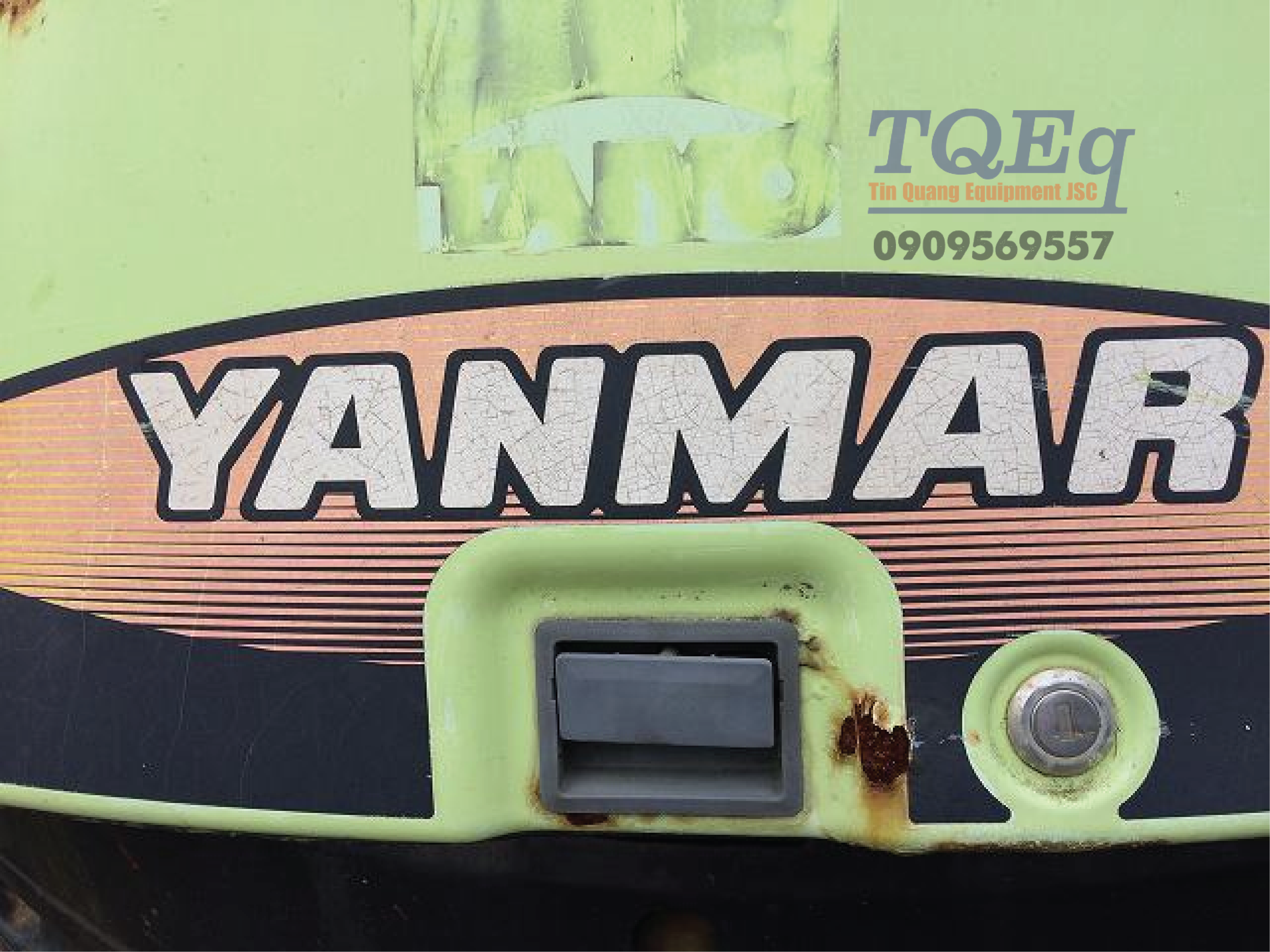 may-dao-banh-xich-cu-yanmar-Vi50-5-20