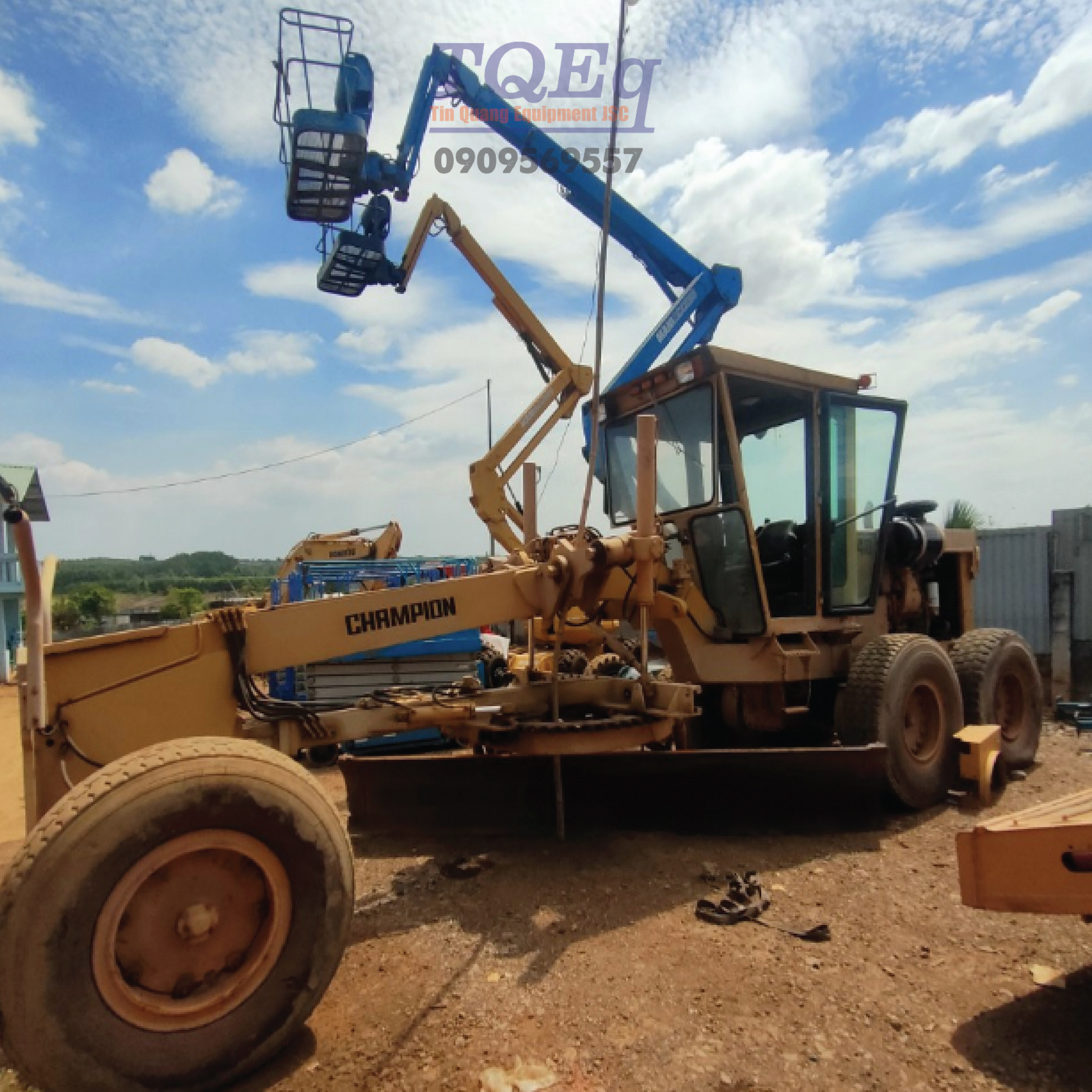 xe-bang-cu-champion-740