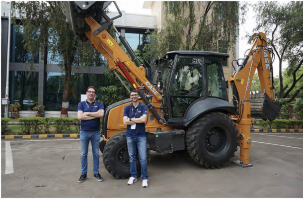 máy xúc đào liên hợp